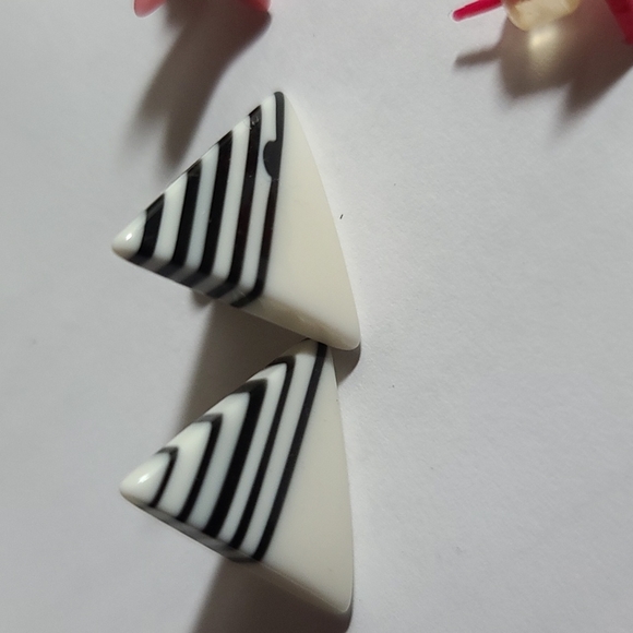 ❤️Set of 3  vintage 80s earrings - Picture 2 of 5